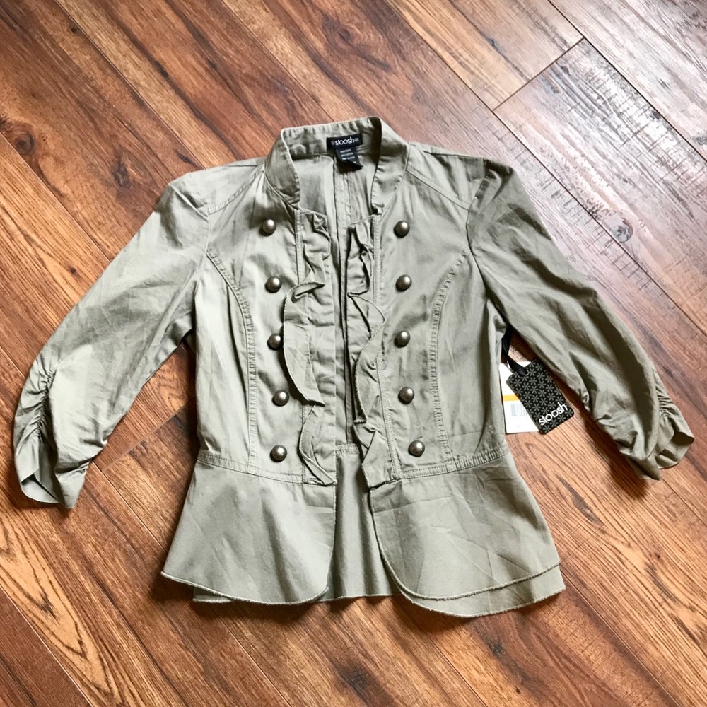 🌸*NEW* Dry Goods blazer